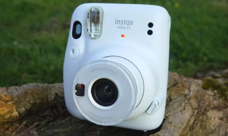 Instax Mini 11 Flashing Orange Light - Oliviatech